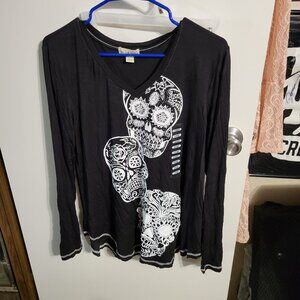 NWOT ONE WORLD LIVE AND LET LIVE SUGAR SKULL TOP SZ L